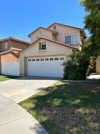 Building Photo - 10533 Oakdale Dr