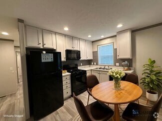 Building Photo - 1088 Colonial Trail