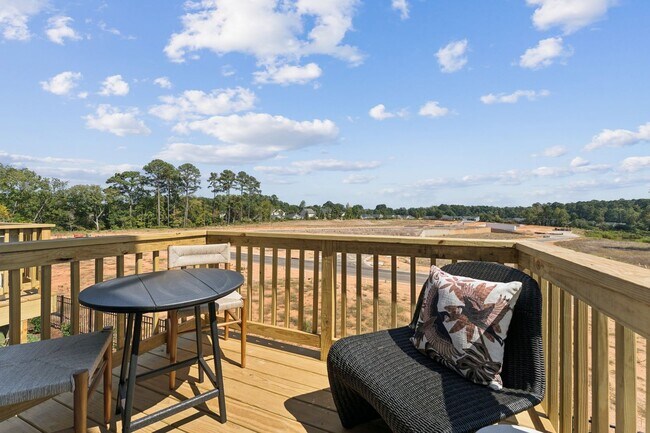 Building Photo - New Construction 4BD, 3.5BA End Unit Raleigh Townhome with Easy Access to Downtown Raleigh