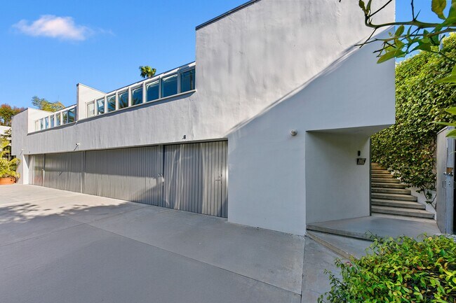 Building Photo - 27428 CA-1