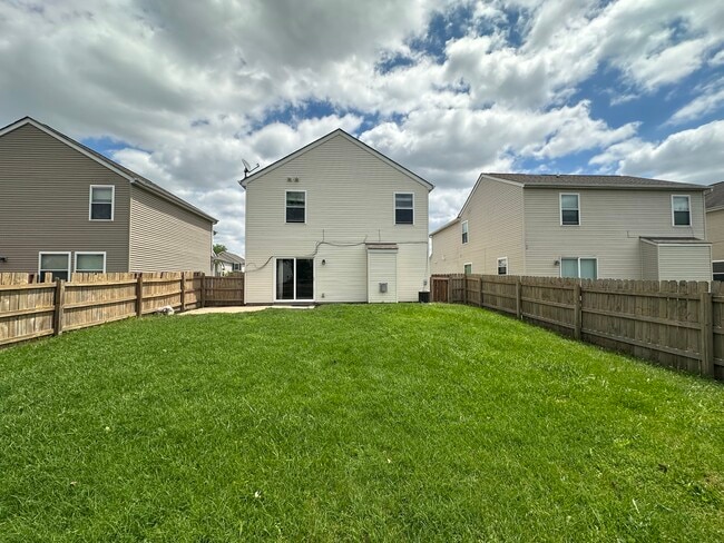 Building Photo - 5095 Maple Valley Dr