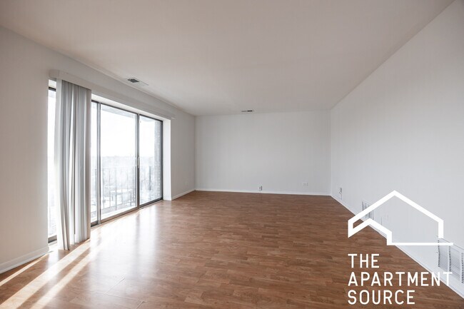 Building Photo - 2300 N Harlem Ave