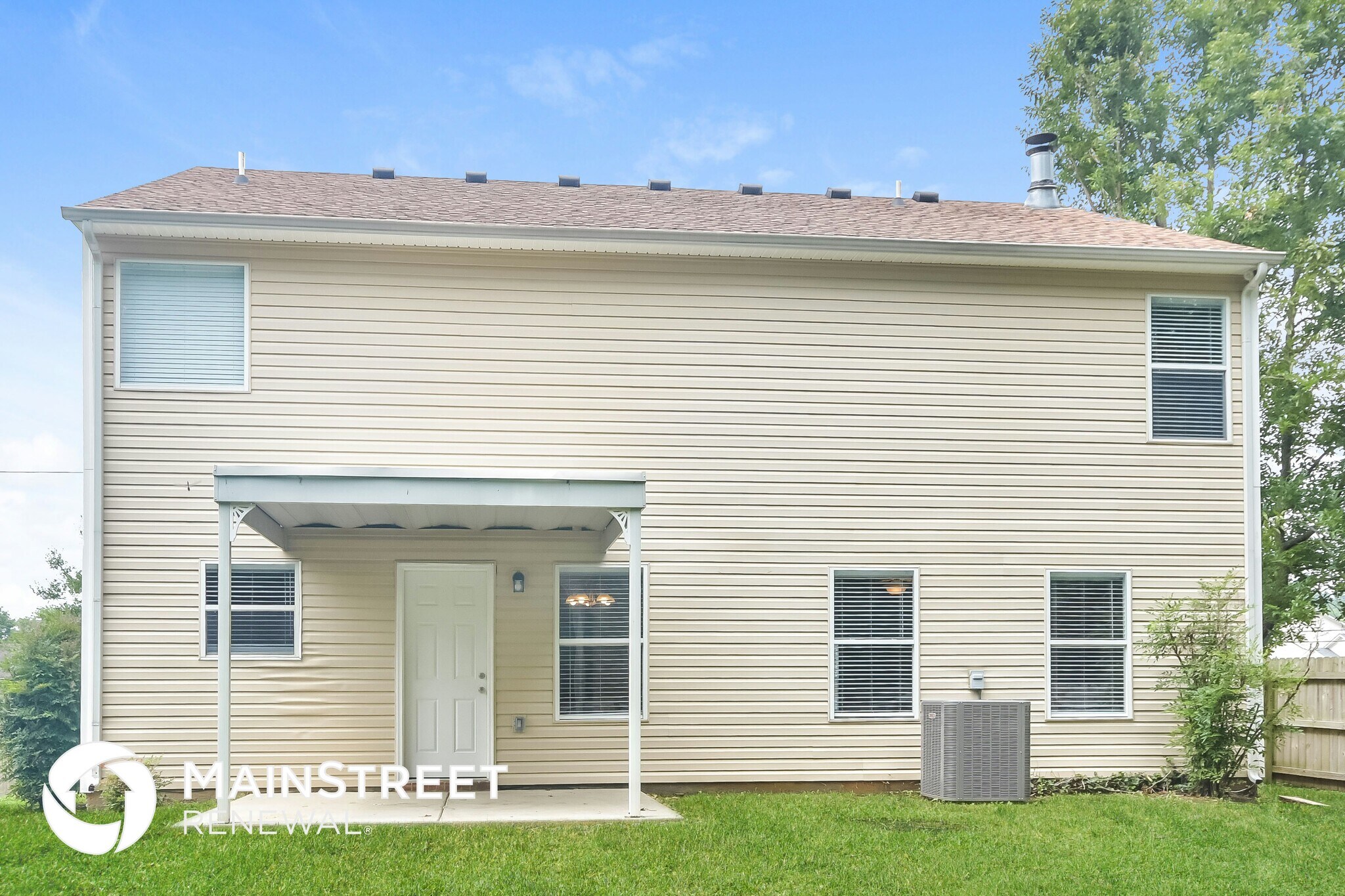 Building Photo - 2763 Sutherland Dr