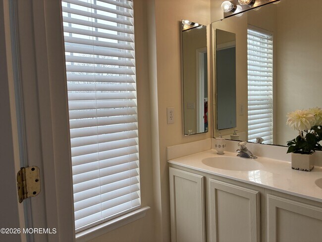 Building Photo - 23 Osprey Ln