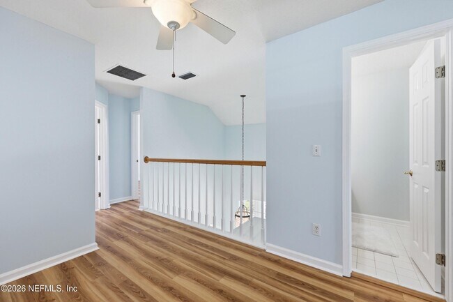 Building Photo - 821 Bonaire Cir