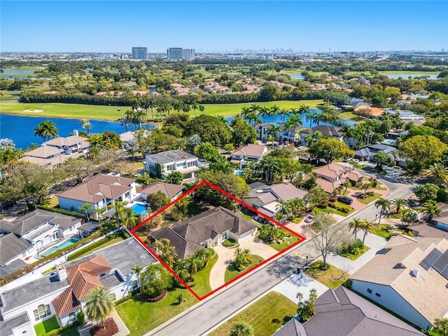 Building Photo - 5253 NW 94th Doral Pl