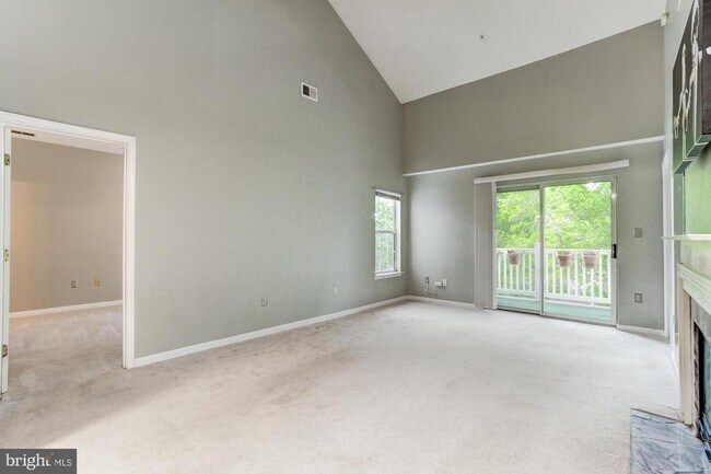 Building Photo - 12912 Churchill Ridge Cir