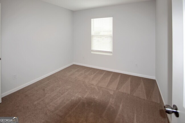 Building Photo - 99 Cambium Cir