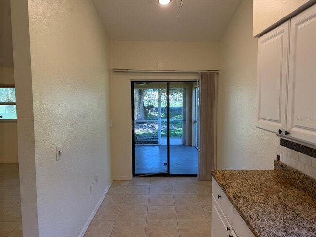 Building Photo - 1203 Saxony Cir