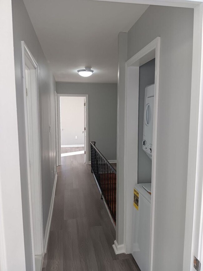 Building Photo - 2036 N Gratz St