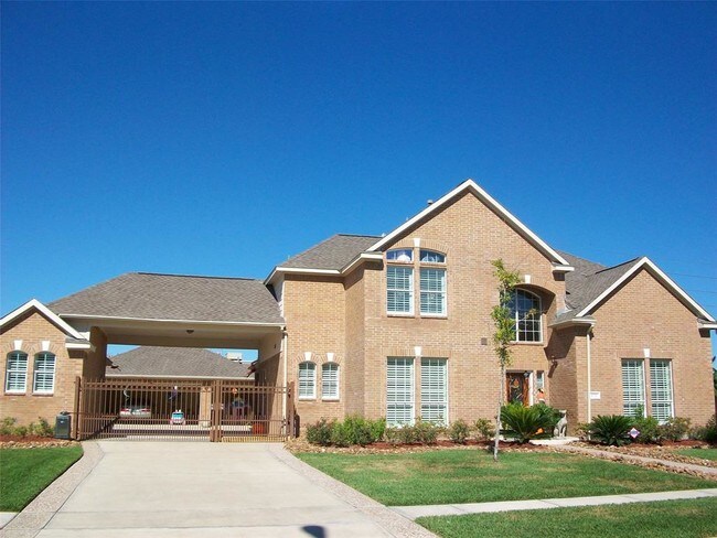 Building Photo - 1722 Parklake Village Dr