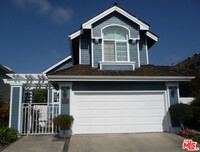 Building Photo - 2730 Point Del Mar