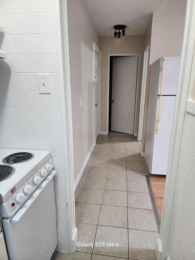 Building Photo - 3115 Henrietta St