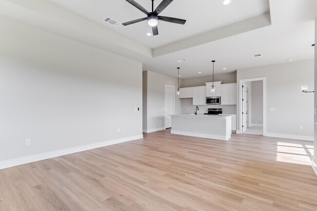 Building Photo - 1259 Pecan Valley Dr