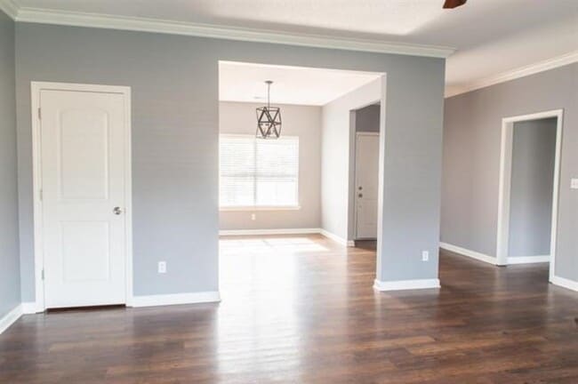 Building Photo - 3430 Roxee Run Cv