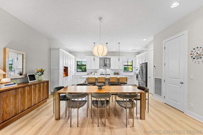 Building Photo - 5251 Beckman Ter