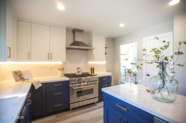 Building Photo - Beautiful Wine Country Home