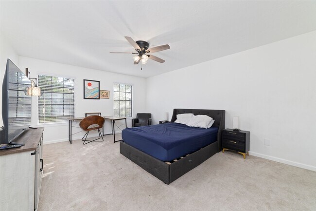 Building Photo - 16026 Autumn Falls Ln