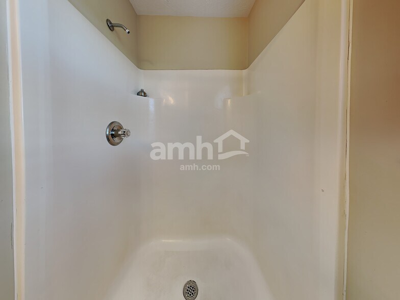 Building Photo - 5017 Open Meadow Dr