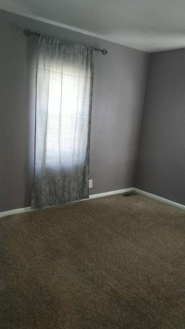 Building Photo - 23328 Battelle Ave