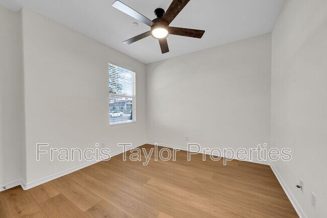 Building Photo - 3615 Glen Ave