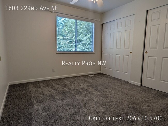 Building Photo - 1603 229th Ave NE