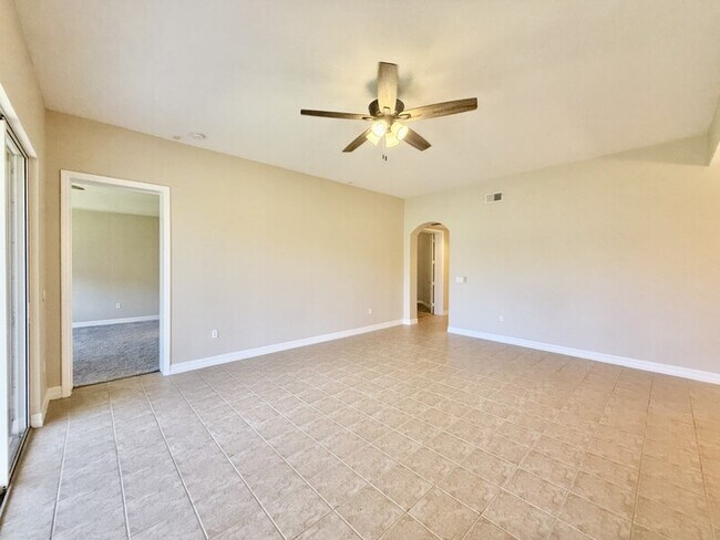 Building Photo - 6081 Jonathans Bay Cir