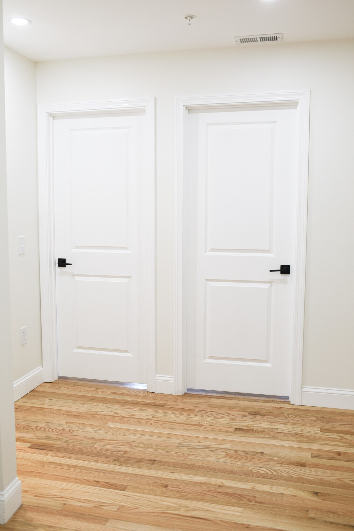 Building Photo - 170 Salem St