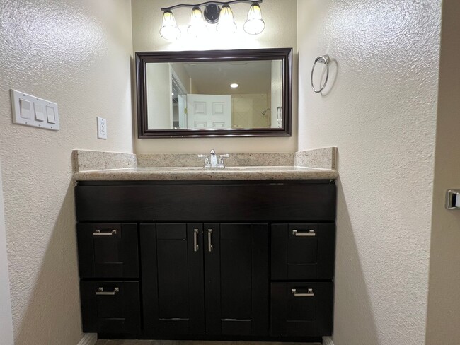 Building Photo - Beautifully remodeled one story house in Blossom Valley! $4700