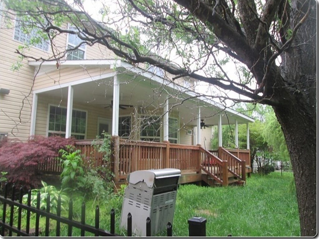 Building Photo - 5820 Kirkwynd Commons Dr