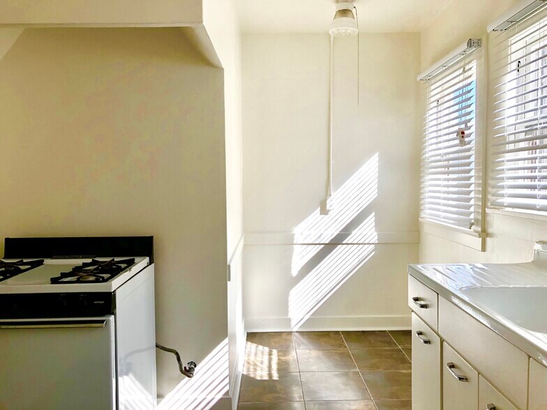 Breakfast nook work space - 1134 N Gardner St