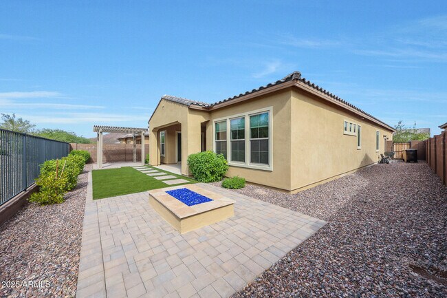 Building Photo - 32360 N 133rd Dr