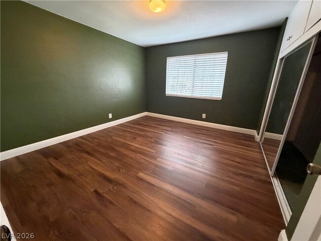 Building Photo - 1516 Houssels Ave