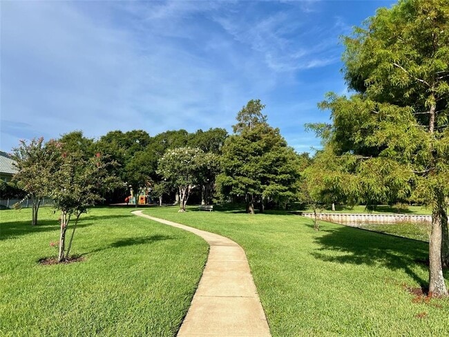 Building Photo - 9060 Heritage Bay Cir