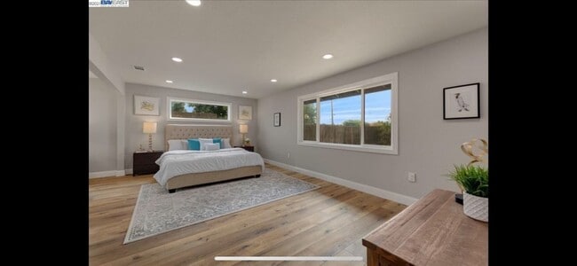 Building Photo - Single Story Home With Acreage