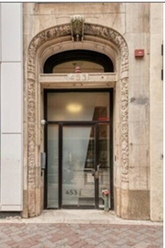 Building Photo - 449-463-463 Washington St