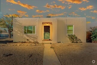 Building Photo - NOB HILL 3 Bedroom 1 Bath RARELY AVAILABLE
