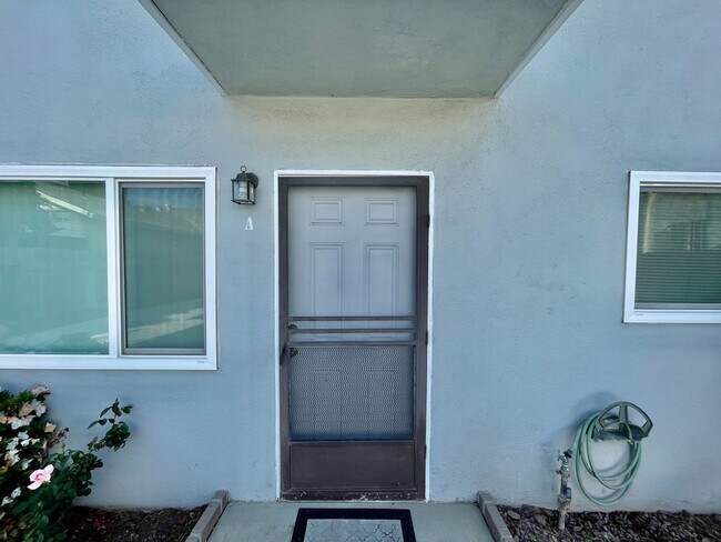 Building Photo - Temple