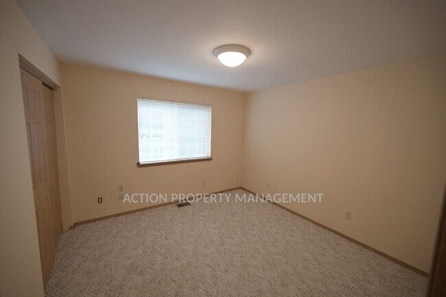 Building Photo - 3 bed 2 bath home in Sequim