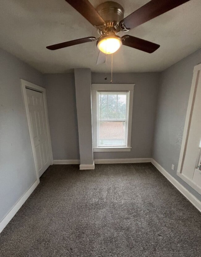 Building Photo - Spacious 5 Bedroom Bungalow in Historic No...
