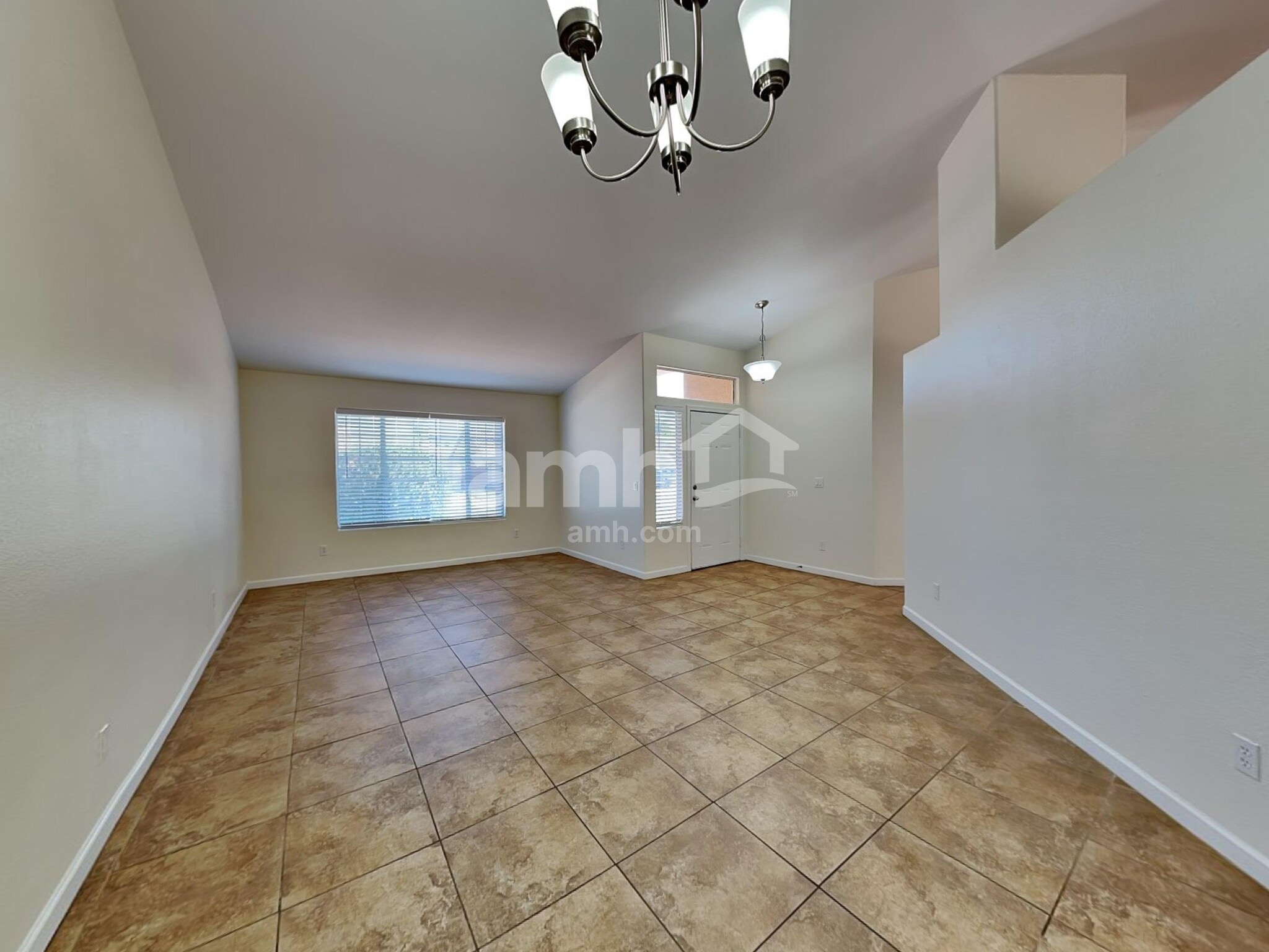 Building Photo - 8748 W Acapulco Ln