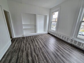 Building Photo - 1302 W Allegheny Ave
