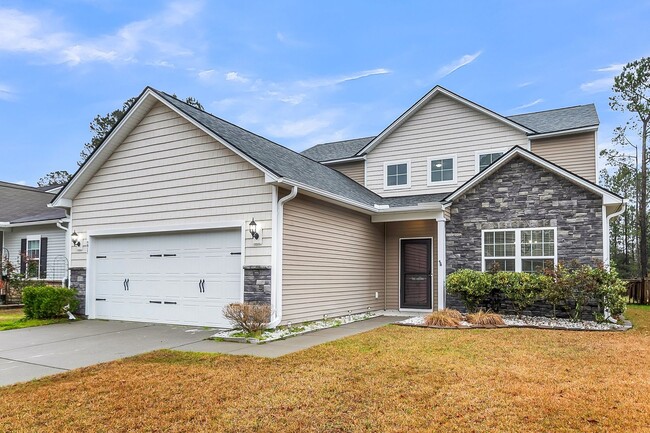 Building Photo - Bright and Spacious Home in Summerville!