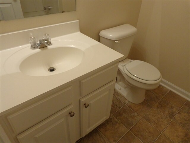 Building Photo - 2485 Sheldon Pl