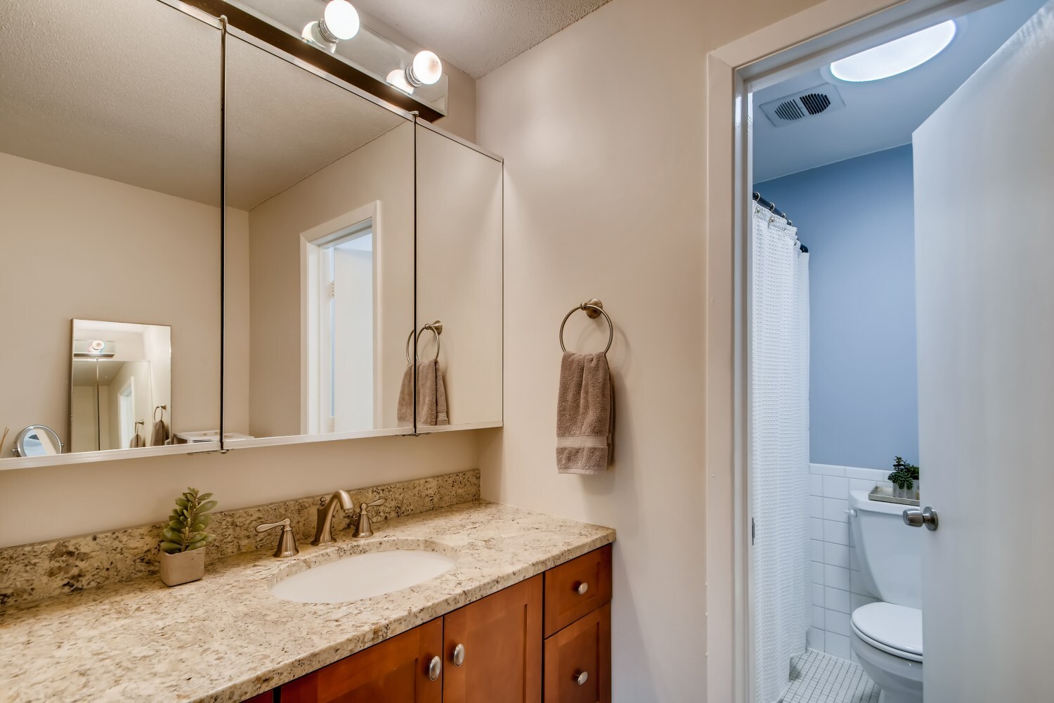 Updated vanity - 4860 Park Commons Dr