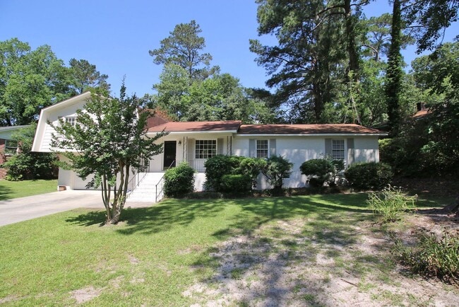 Building Photo - Fabulous 4 bedroom 2.5 bath Forest Acres home