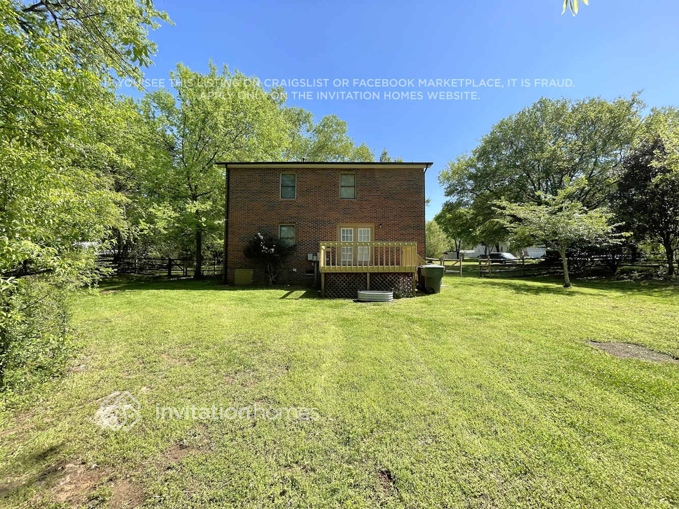 Building Photo - 2620 Woodcrest Dr SW