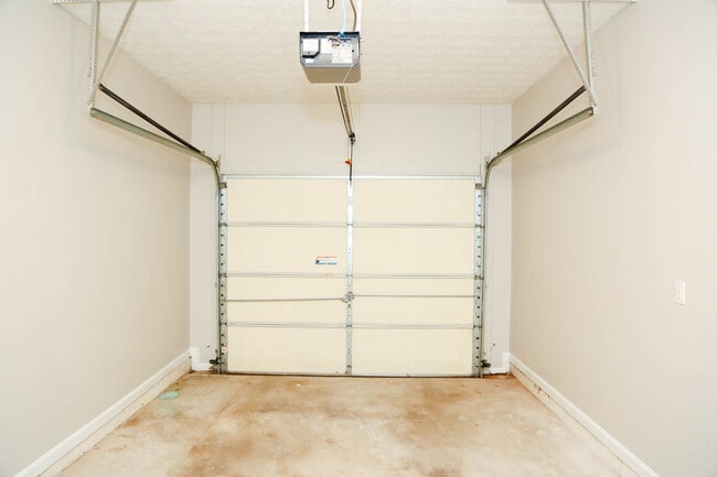 Building Photo - 3548 Lantern View Ln