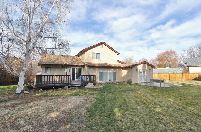 Building Photo - 11847 W Lewisburg Ct