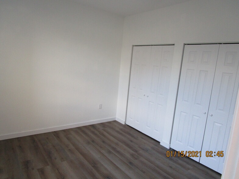 Building Photo - 410 S Villa San Marco Dr